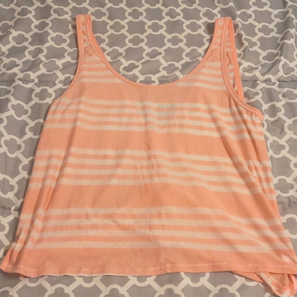 Lululemon fitted tank